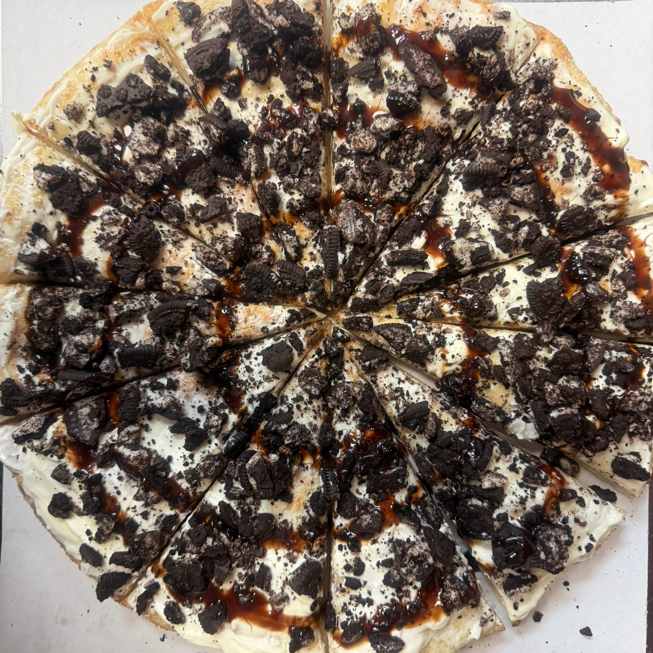 Oreo Dessert Pizza.